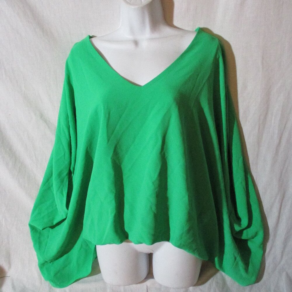 NEW BROOKLYN ROSE Asymmetrical TOP Shirt Blouse Green L